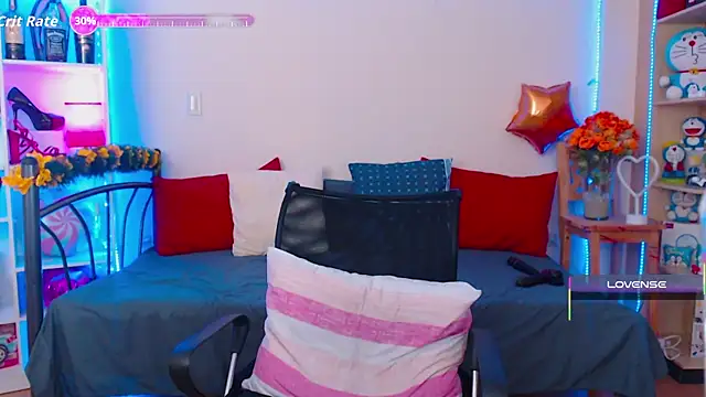 Annie p online show from 12/01/25, 12:33