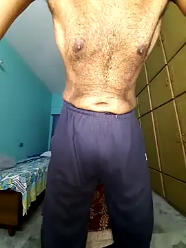 Snapshot of hornyindianmale82 chatting on 06/12/26, 11:52 hornyindianmale82 online show from 06/12/26, 11:52