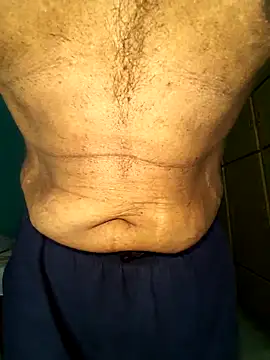 Snapshot of hornyindianmale82 chatting on 11/09/25, 11:03 hornyindianmale82 online show from 11/09/25, 11:03