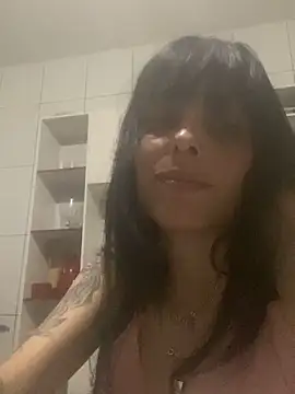 Snapshot of Sarah-safada chatting on 06/06/26, 02:50 Sarah-safada online show from 06/06/26, 02:50