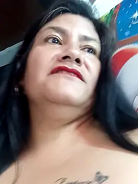 salomexlove 20 online show from 11/23/25, 12:26