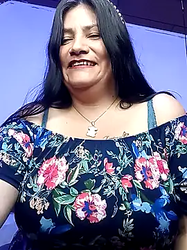 salomexlove 20 online show from 10/27/25, 12:39