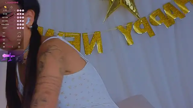 Snapshot of a11yson chatting on 12/21/25, 03:36 a11yson online show from 12/21/25, 03:36