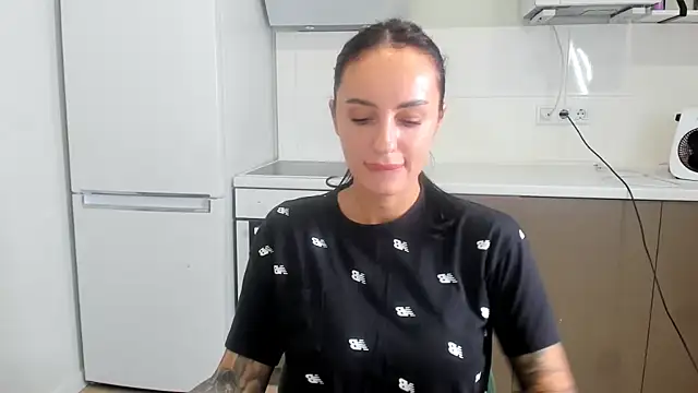 Your Masha online show from 12/21/25, 08:49