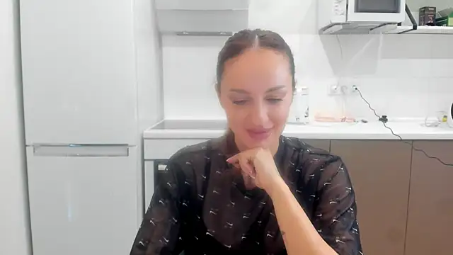 Snapshot of Your_Masha chatting on 06/05/26, 06:52 Your Masha online show from 06/05/26, 06:52