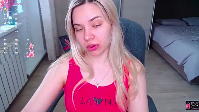 Lana  Nova online show from 05/17/26, 06:35