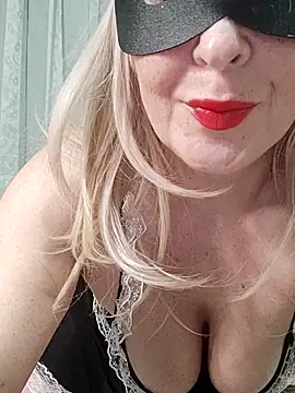 Vivian115 online show from 11/21/25, 06:51