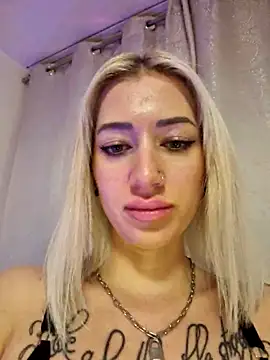 Snapshot of Fuck-Gina chatting on 02/09/25, 06:16 Fuck-Gina online show from 02/09/25, 06:16