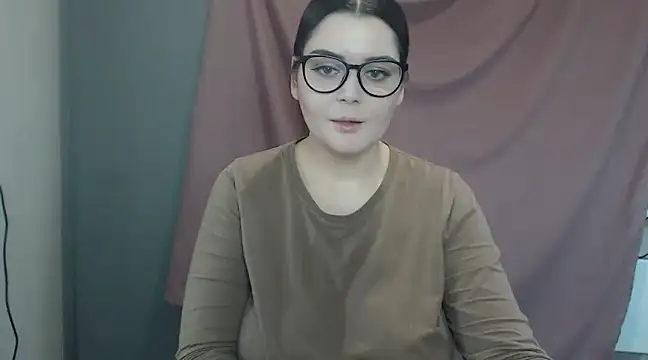 ohhhMie online show from 02/15/25, 05:07