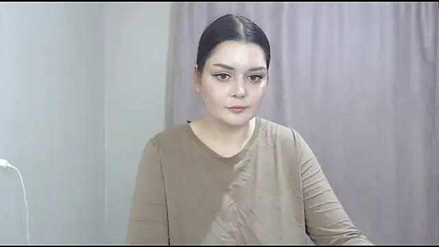 Snapshot of ohhhMie chatting on 11/30/25, 03:57 ohhhMie online show from 11/30/25, 03:57