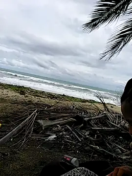 Luna-Natural online show from 10/24/25, 04:50