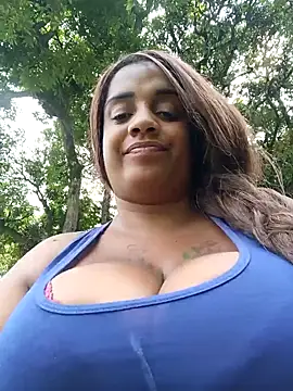 AbellaLizz online show from 11/06/25, 06:45