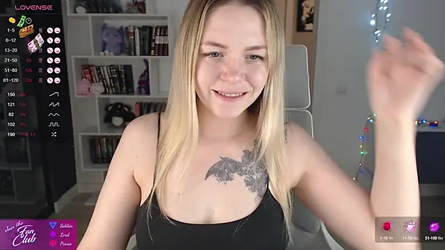 Snapshot of Emma_Bryan chatting on 03/09/25, 07:59 Emma Bryan online show from 03/09/25, 07:59