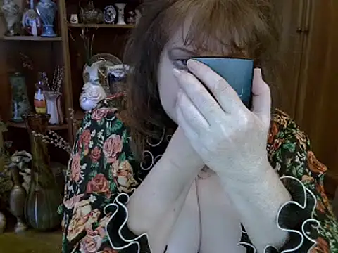 ElenaZed online show from 10/11/25, 09:32