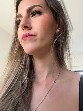 nicole 98 online show from 03/20/26, 03:57