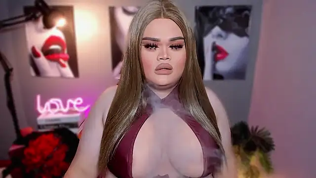 KarolinaThompson online show from 10/12/25, 03:57