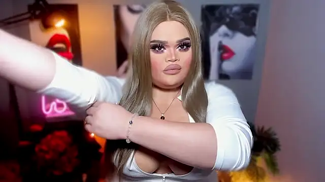 KarolinaThompson online show from 10/11/25, 07:31