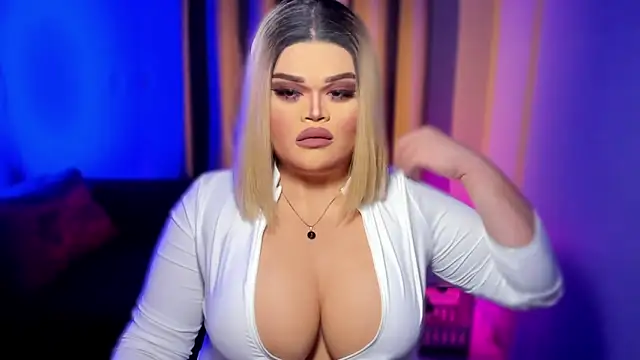 KarolinaThompson online show from 01/31/25, 08:22