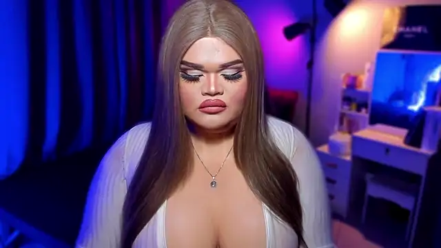 KarolinaThompson online show from 12/08/24, 01:19