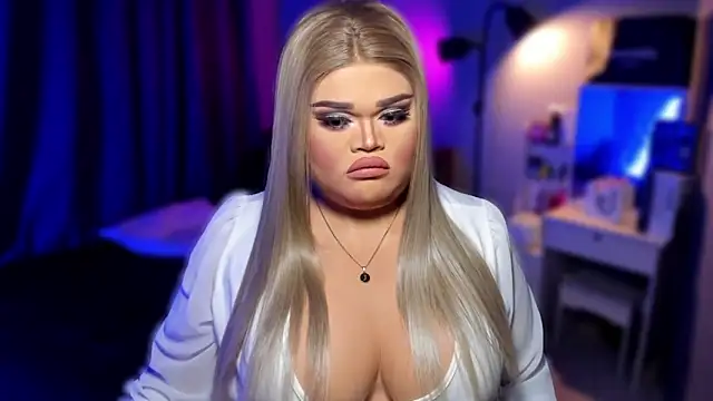 KarolinaThompson online show from 01/19/25, 03:42