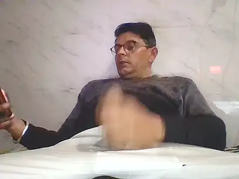 Snapshot of Kumarjay330 chatting on 02/08/26, 05:21 Kumarjay330 online show from 02/08/26, 05:21