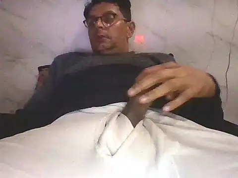 Snapshot of Kumarjay330 chatting on 02/06/26, 06:04 Kumarjay330 online show from 02/06/26, 06:04