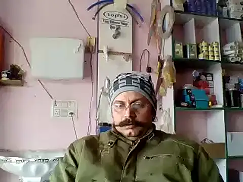 Snapshot of Kumarjay330 chatting on 01/19/25, 06:53 Kumarjay330 online show from 01/19/25, 06:53