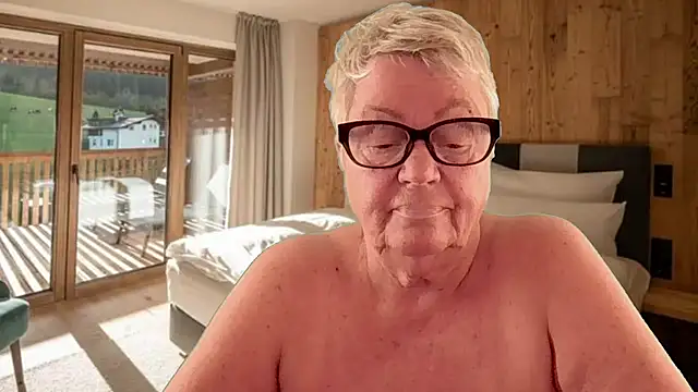 GrannyChrissy68 online show from 03/22/26, 01:34