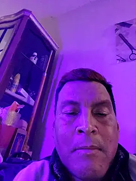gayphotograper online show from 12/20/25, 09:28