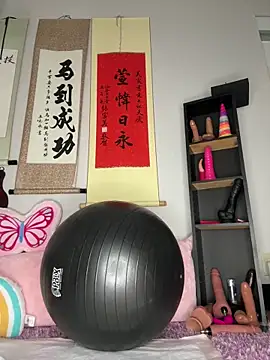 Snapshot of NicoleCocksXXX chatting on 04/08/26, 10:17 NicoleCocksXXX online show from 04/08/26, 10:17