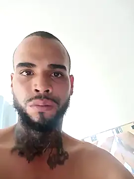 Snapshot of Danilo00759820 chatting on 12/02/25, 07:15 Danilo00759820 online show from 12/02/25, 07:15