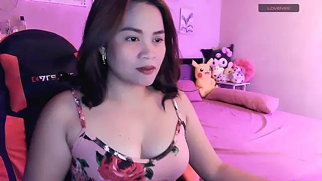 Snapshot of yenyen_ chatting on 04/20/26, 02:25 yenyen online show from 04/20/26, 02:25