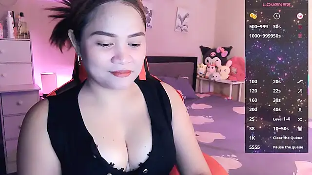 Snapshot of yenyen_ chatting on 05/26/26, 01:26 yenyen online show from 05/26/26, 01:26