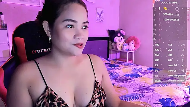 yenyen  online show from 03/17/26, 01:41