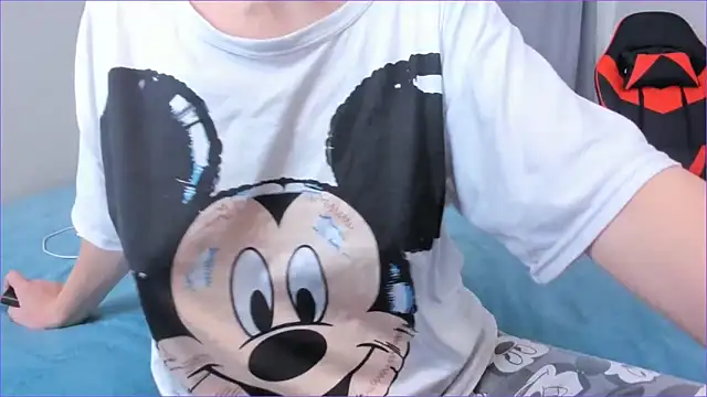 DreamGirl225 online show from 10/31/25, 10:38