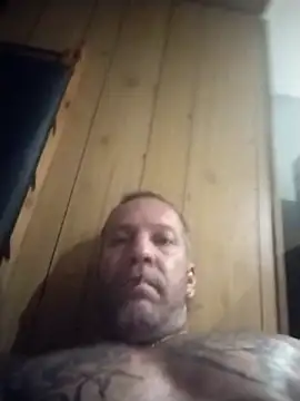 trucker1979 online show from 05/18/26, 04:01
