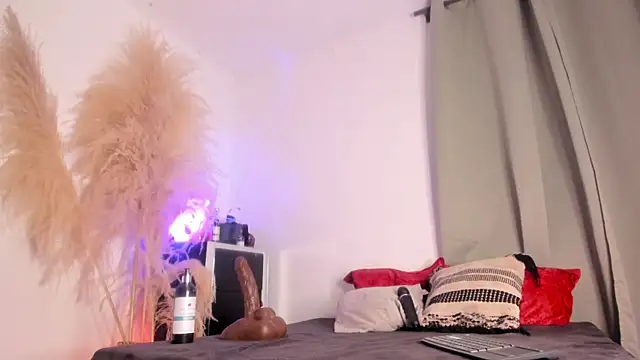 Ariana lopezz online show from 04/08/26, 03:08