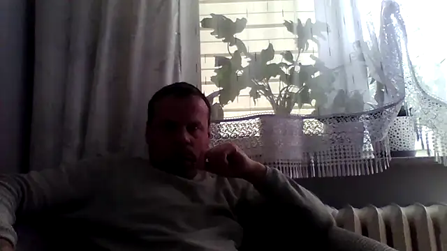 Snapshot of grzes19763 chatting on 06/16/26, 09:31 grzes19763 online show from 06/16/26, 09:31