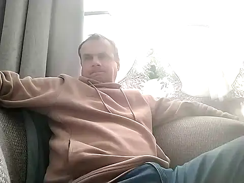 grzes19763 online show from 11/13/25, 09:46