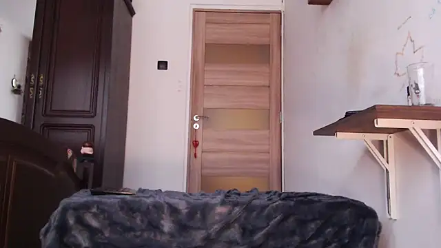 Snapshot of Goddess_Inanna chatting on 11/08/25, 06:39 Goddess Inanna online show from 11/08/25, 06:39