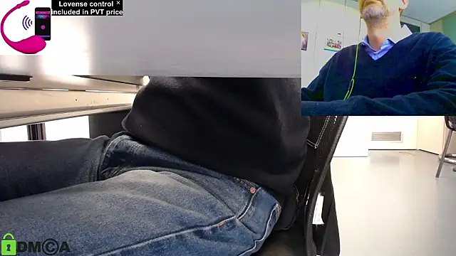 Snapshot of pliko chatting on 02/26/26, 01:33 pliko online show from 02/26/26, 01:33