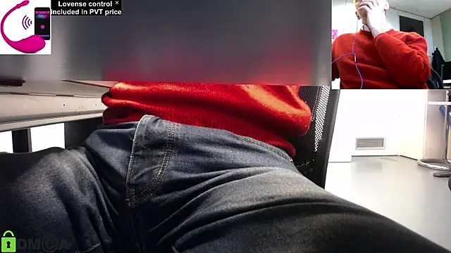 Snapshot of pliko chatting on 03/07/25, 08:56 pliko online show from 03/07/25, 08:56