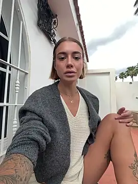 Snapshot of italianPassion chatting on 04/10/26, 03:41 italianPassion online show from 04/10/26, 03:41