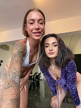 Snapshot of italianPassion chatting on 04/08/26, 01:12 italianPassion online show from 04/08/26, 01:12