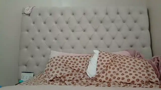 beautylovess online show from 01/17/26, 04:43