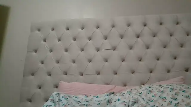 beautylovess online show from 02/18/26, 01:03