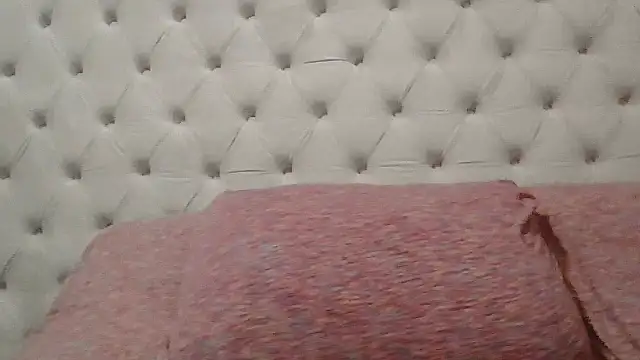 Snapshot of beautylovess chatting on 03/13/26, 04:28 beautylovess online show from 03/13/26, 04:28