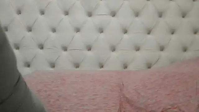 Snapshot of beautylovess chatting on 03/11/26, 01:21 beautylovess online show from 03/11/26, 01:21