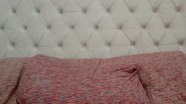 Snapshot of beautylovess chatting on 03/19/26, 07:25 beautylovess online show from 03/19/26, 07:25