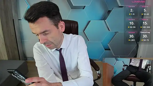 SteveTiger online show from 04/05/26, 03:46